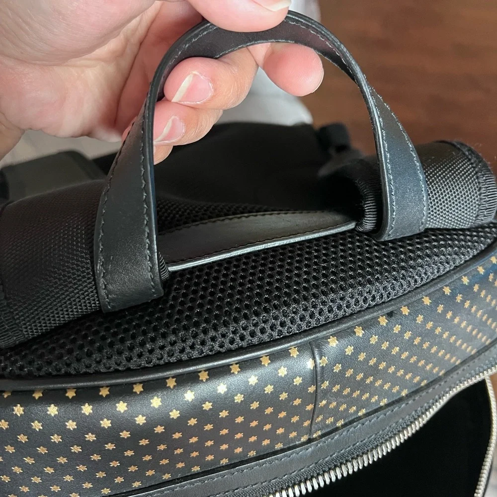 Gucci compact backpack